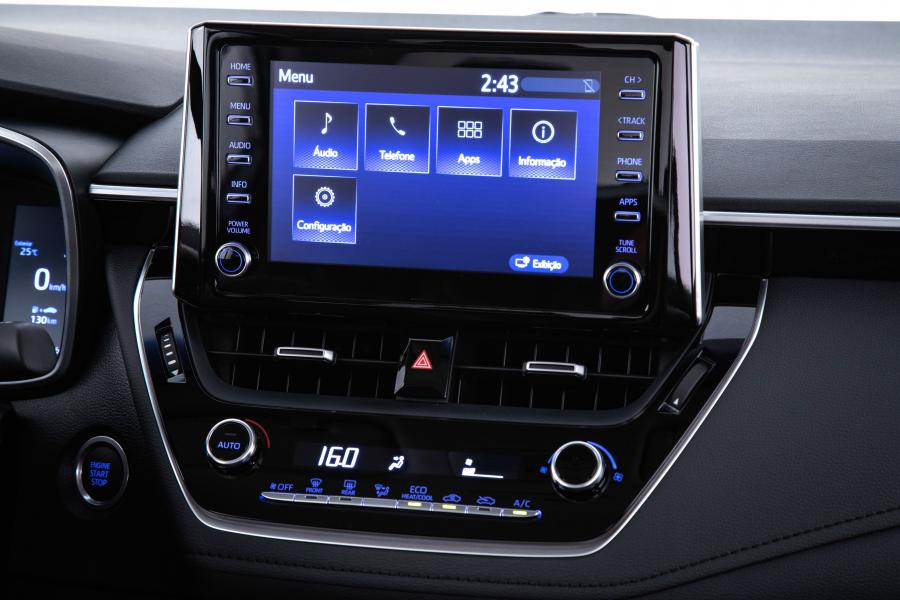 Детали интерьера Toyota Corolla XEi Sedan 2019 года  (LA) (фото 27 из 33)